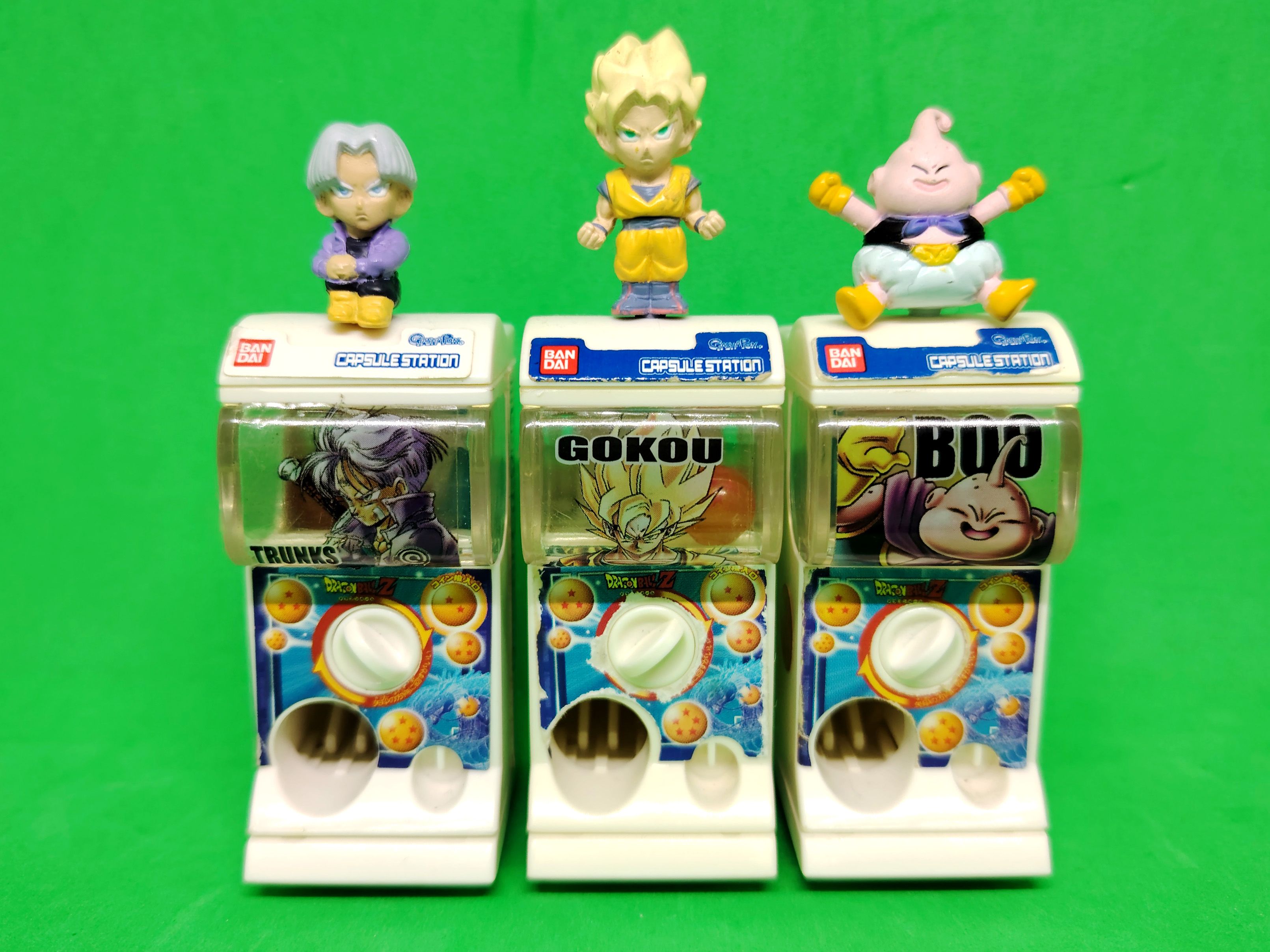 Set of 3 Dragon Ball Z gashapons Capsule Station (2007)